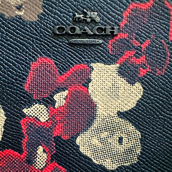 NEW Coach Crossbody Shoulder Bag / Clutch Leather Floral Detachable - Picture 3 of 10